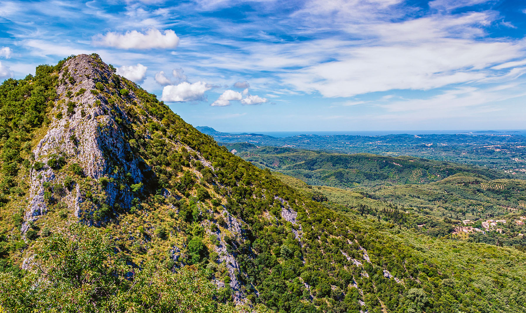 pantokrator S & C Kosmos Beach Resort - Mount Pantokrator
